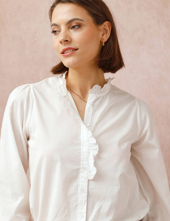 Effen bloes met stroken aan de hals (ecru) Effen bloes met stroken aan de hals (ecru)